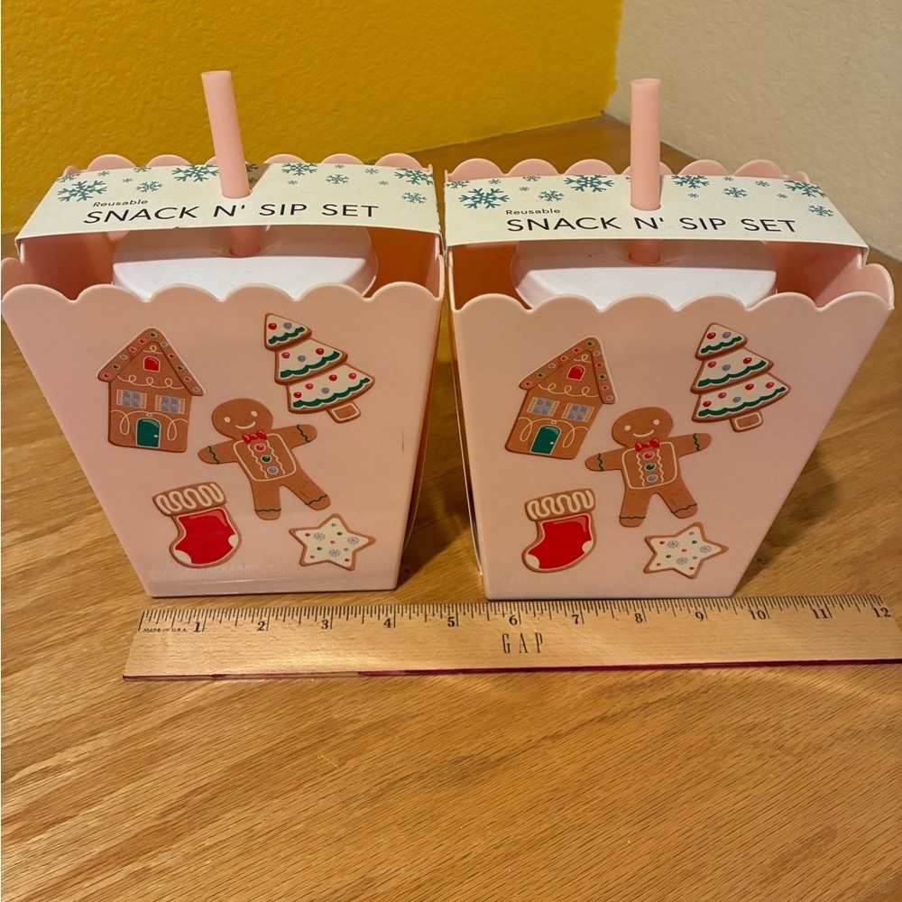 Target Bullseye Playground Pink Christmas Snack N' Sip Set- Set of 2 - Picture 6 of 10
